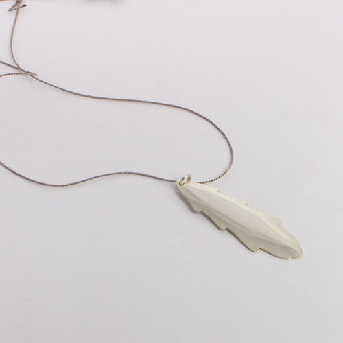 DA32: Rolled leaf pendant