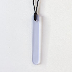 GSM03: Blade pendant - neodymium glass