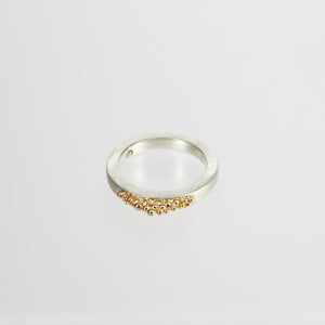 RMO33: Gold granule ring, high stacked