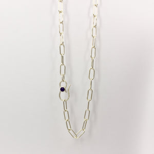 RK42: Chain necklace with lapis clasp