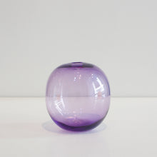 LJ: Mini bud bubble vases - assorted colours