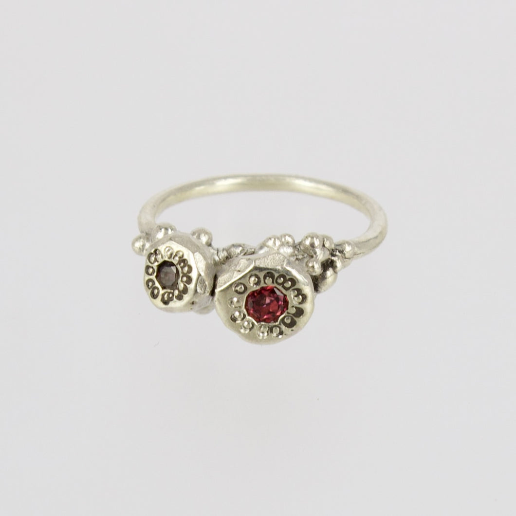 MM01: Gem boulder ring