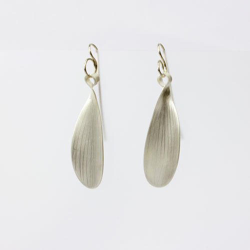 RB: Kauri leaf earrings, small, silver