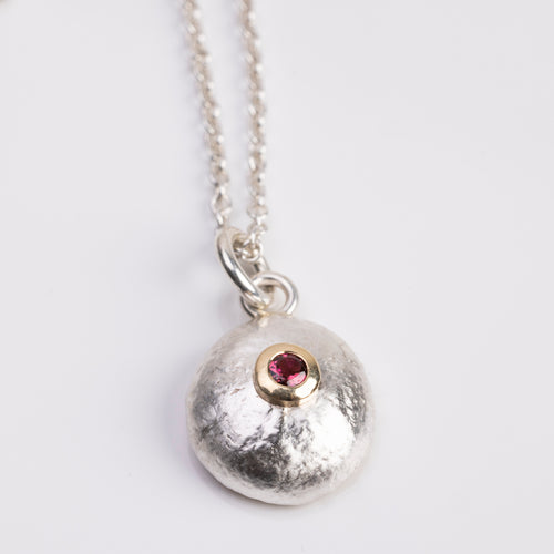 RMO23: Pebble pendant with pink tourmaline